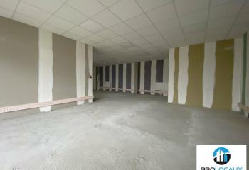 Location bureaux - Proche axe passant et parking