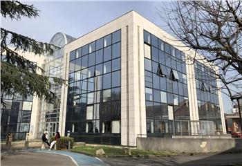 Proche gare RER Saint-Christophe - Bureau à la location à  à Boisemont - 95000
