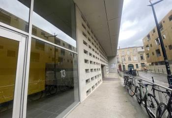 Location bureaux Chartrons - Proche transports en commun  à Bordeaux - 33000