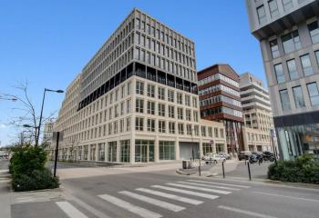 Location bureaux - Quartier Euratlantique, proche Gare Saint-Jean  à Bordeaux - 33000