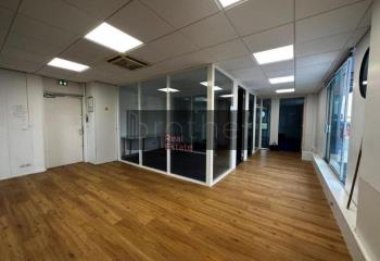 Location bureaux dans le quartier dynamique de Lac  à Bordeaux - 33000
