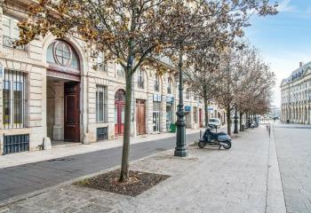 Location bureaux - Triangle d'Or, proche tram et gare  à Bordeaux - 33000