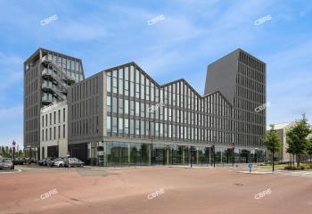 Location bureaux - Proche Tramway et Gare Saint-Jean  à Bordeaux - 33000