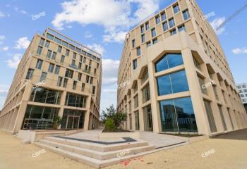 Location bureaux - Quartier Euratlantique, proche gare Saint-Jean et tram  à Bordeaux - 33000