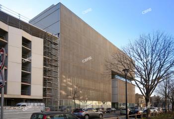 Location bureaux - Proche MECA, Gare St Jean et Tramway  à Bordeaux - 33000