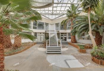 Location bureaux - Proche Tramway Ligne C  à Bordeaux - 33000