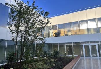 Location bureaux - Proximité autoroutes A39 et A40  à Bourg-en-Bresse - 01000
