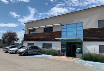 Location bureaux - Proche centre-ville et transports  à Bourg-en-Bresse - 01000
