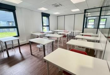 Location bureaux - Proximité gare et parking