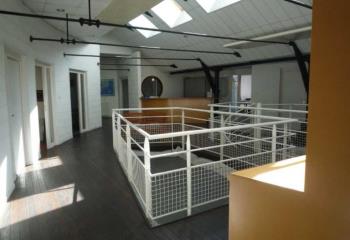 Location bureaux et stockage - Port de commerce