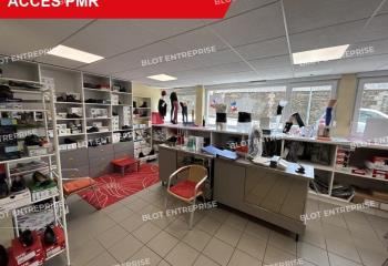 Location bureaux centre-ville - Proximité tram, bus et gare SNCF  à Brest - 29200