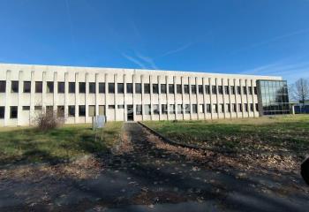 Location bureau porche A20