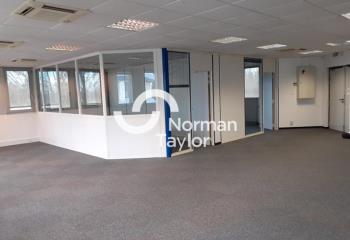 Location bureaux - Parc tertiaire Saint-Exupéry, proche A43 et TCL