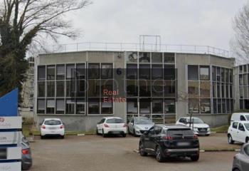 Location bureau (33520) - 68 m²  à Bruges - 33520