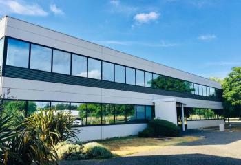 Bureaux à la location immeuble Adamantis secteur Vidailhan à  à Bruguières - 31150