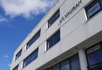 Location bureaux - Quartier Ornano - Proche bus et commerces  à Caen - 14000