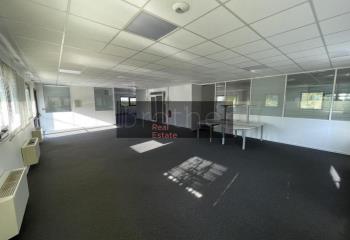 Bureau à louer dans la zone tertiaire Espace France de  à Canéjan - 33610