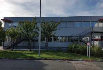 Location bureaux - Proche autoroute A10 et bus  à Carbon-Blanc - 33560
