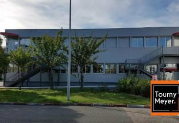 Location bureaux proche A10/Bus/ Tram A  à Carbon-Blanc - 33560