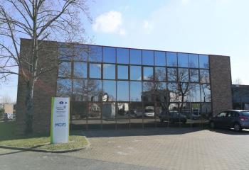 Location bureaux - Proche Route de Paris, Gare et Aéroport  à Carquefou - 44470