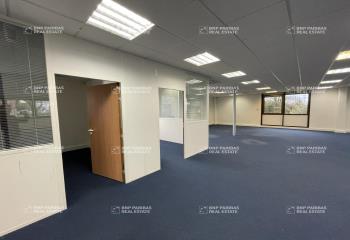 Location bureaux - Proche Nantes, nombreux parkings  à Carquefou - 44470