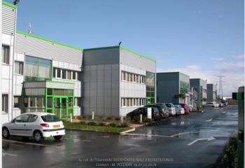 Location bureaux - Proximité autoroute A62 et bus  à Castelnau-d'Estrétefonds - 31620