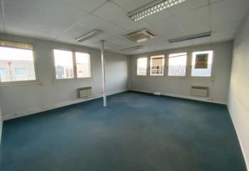 Location bureaux - Proche Rennes, accès rapide  à Chantepie - 35135