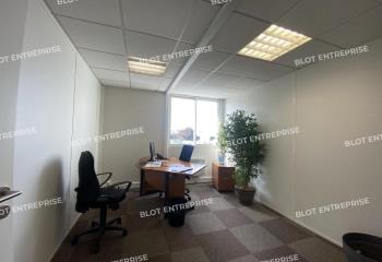 Location bureaux - Proximité rocade et bus  à Chantepie - 35135