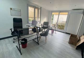 Bureau à louer à - Centre-ville  à Chartres - 28000