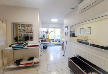 Location bureaux - Centre-ville, proche autoroute