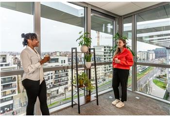 Bureaux lumineux à louer à - Proche transports en commun  à Colombes - 92700