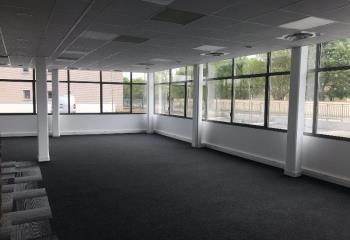 Location bureaux - Proche Saint Martin du Touch et SNCF  à Colomiers - 31770