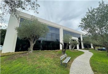 Location bureaux - Zone de production aéronautique  à Colomiers - 31770