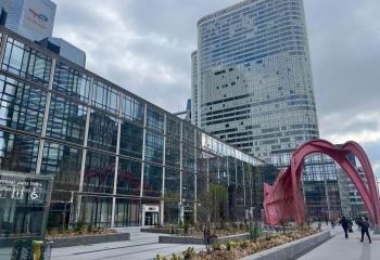 Location de bureau à en plein cœur de la Défense  à Courbevoie - 92400