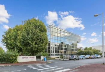 Location bureau Courcouronnes (91080) - 1769 m²  à Courcouronnes - 91080