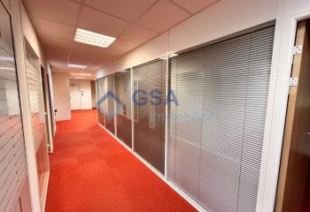 Location bureaux - Face centre commercial Evry 2  à Courcouronnes - 91080