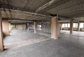 Location bureaux - Proche RER D, Tram T12 et autoroutes  à Courcouronnes - 91080