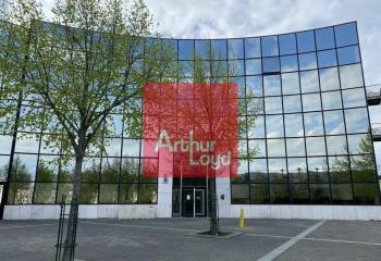 Location bureaux centre-ville - Proche A6, RER D et bus  à Courcouronnes - 91080