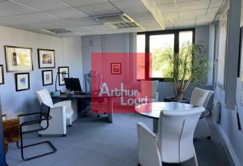 Location bureaux - Proche A6 et N104  à Courcouronnes - 91080