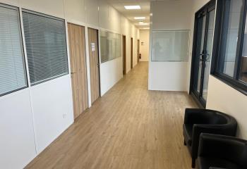 Bureaux à louer à - Parc Alata - Lumineux proche transports