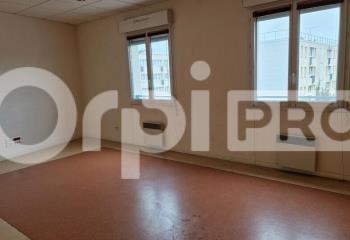 Location bureaux  à Dammarie-les-Lys - 77190