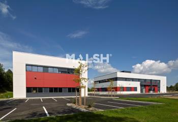 Location bureaux - Proche gare SNCF, autoroutes A6 et A89  à Dardilly - 69570