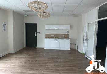 Location de bureaux à - Miniparc avec restaurant, crèche  à Dardilly - 69570