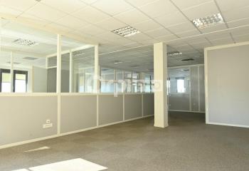 Bureaux à louer - Salle de réunion  à Dardilly - 69570