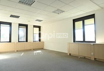 Location bureaux - Proche A6 et bus  à Dardilly - 69570