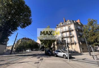 Location bureaux - Proximité Tram et Bus Place de la République  à Dijon - 21000