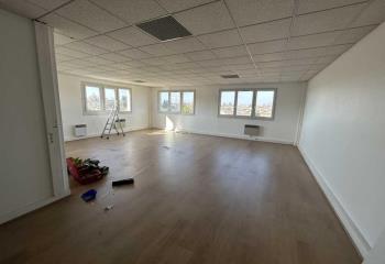 Location bureau Domont (95330) - 316 m²  à Domont - 95330