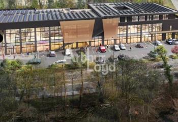 Location bureaux dans un Retail Park  à Drumettaz-Clarafond - 73420