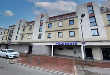 Location bureaux - Proche gare, bus et A16  à Dunkerque - 59140