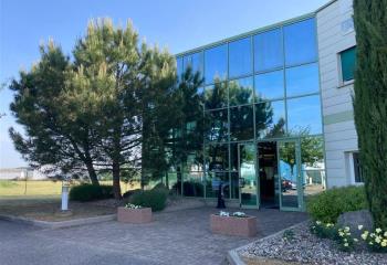 Location bureaux - Proche Strasbourg, autoroute A35 et gare SNCF  à Duttlenheim - 67120